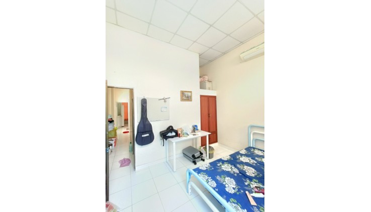 Bán gấp nhà Chu Văn An - Hẻm thông 3m - 51.2m2 = (4.1x10) nở hậu