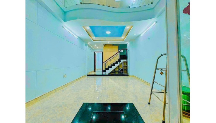 Bán nhà Hoàng Hoa Thám - HXH 7c - DTsd 205m2 - 360 Triệu/Y