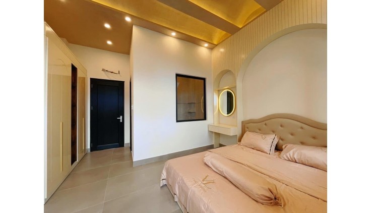 Bán nhà phường 12 Tân Bình, hẻm 369 Nguyễn Thái Bình (4,5*20) - 110tr/m2