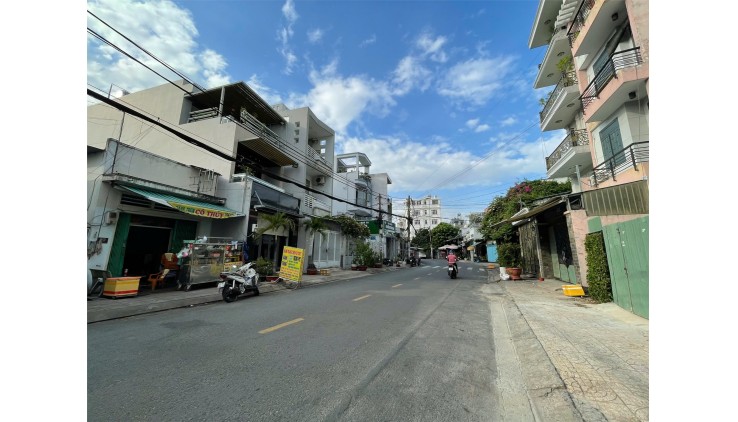 Bán nhà mặt tiền Lê Liễu, Tân Quý, Tân Phú. 4x13m, 4.5 tỷ (86tr/m²), 3 tầng, 3PN.