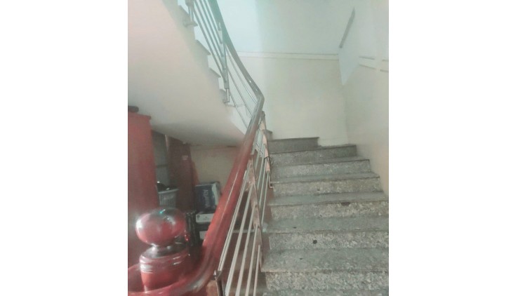 Bán KS nhà MT ngộp nặng Trần Thị Cờ, Thới An, Q12, 96m2, 5 tầng, thang máy, 14 phòng