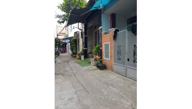 NGON, Nhà 1 sẹc chợ Gò Vấp, 38m2, 2 tầng đúc, 3.95 tỷ TL 0964364745