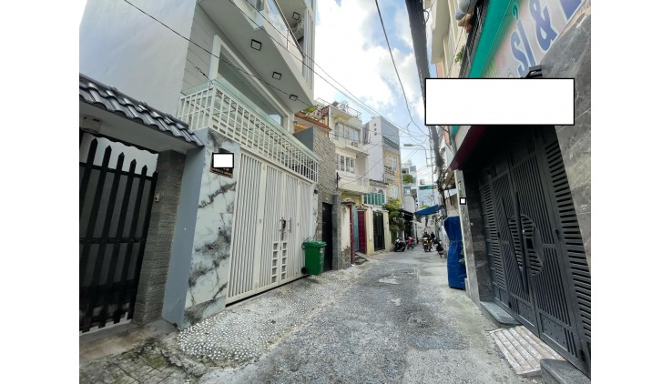 Bán nhà Phan Văn Trị - HXH 7chỗ - SD 153.75m2 - Cho thuê 336 Triệu/m2