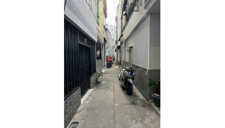 **Bán nhà phường 4 Tân Bình**, Hiệp Nhất, trục CMT8; 6*7; thuê 5%/năm