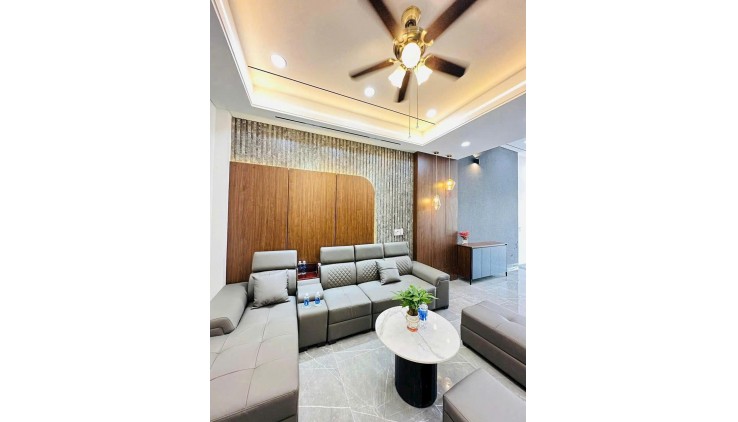 Nhà bán HXH 56m đất công nhận 3 tầng Thạnh Lộc Quận 12 chỉ 5 tỷ hơn xíu