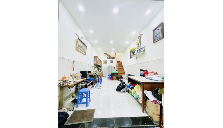 MỚI ĐẸP, Nhà Thống Nhất, 37m2, 2 tầng, Hẻm đẹp, 3.85 tỷ TL 0964364745