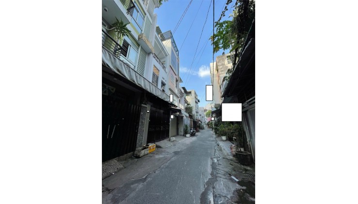 Bán nhà Vườn Lài - Hẻm xe hơi 6m - (4x10.5)m - 3 Phòng ngủ