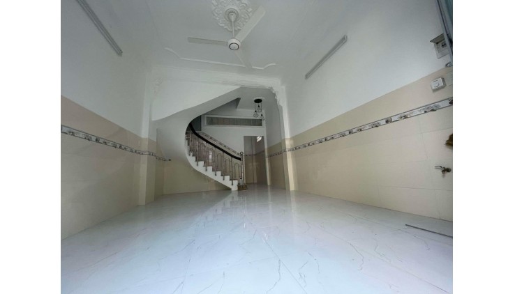 Bán nhà (4.5 x 15)m, Hẻm xe hơi 7 chỗ Lê Trọng Tấn, Tây Thạnh, Chỉ 82 triệu/m2