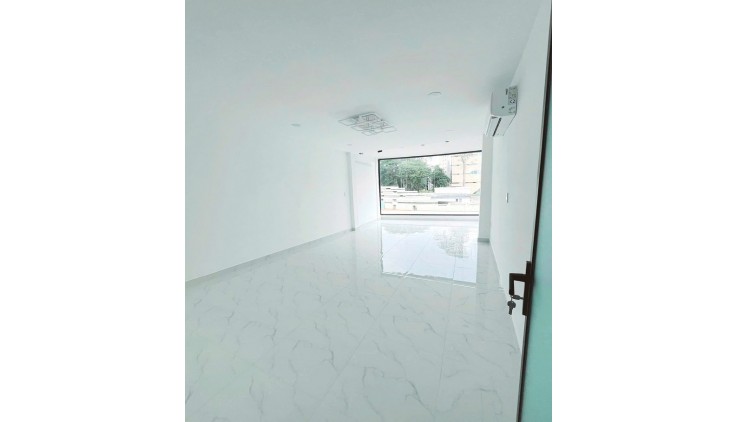 Bán nhà mặt tiền kinh doanh Nguyễn Kiệm, P3, Gò Vấp, 37m2, 3 tầng, giá rẻ