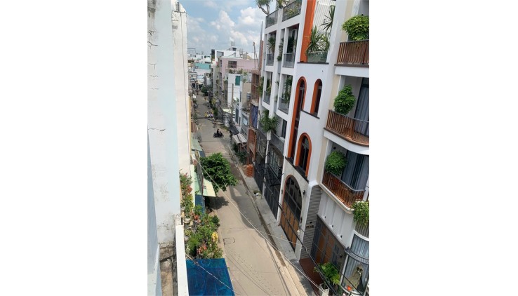 Nhà 4 Tầng, 68m2, chỉ 7,4 tỷ. Ngay khu DreamHome, Chợ Thạch Đà, Đường Số 59.