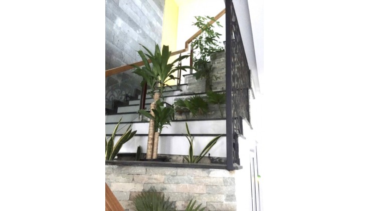 NHÀ HXH 3 TẦNG, 116M2, NGÔ CHÍ QUỐC, BÌNH CHIỂU THỦ ĐỨC, 8.3Tỷ.