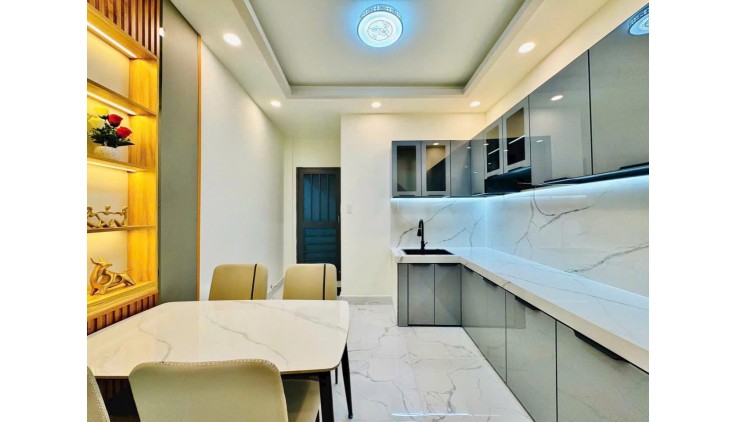 Bán căn hộ dịch vụ mặt phố Trung tâm TP Thủ Đức
