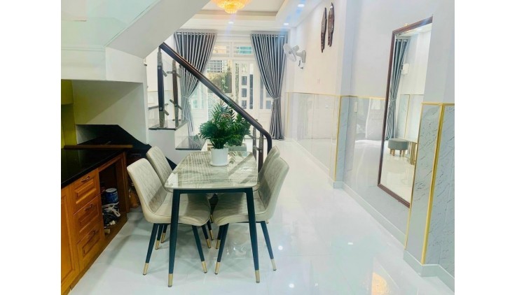Giảm 300 triệu bán nhà LÊ VĂN SỸ, PN, 4m X 11m, 4 PN, 6.1 TỶ