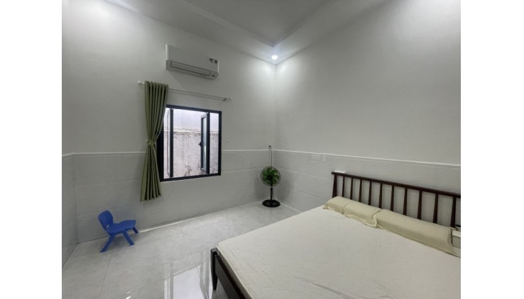 NHÀ HXH 135M2, ĐƯỜNG 8, LINH XUÂN THỦ ĐỨC, 6.5Tỷ.