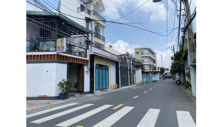MẶT TIỀN 104M2, ĐƯỜNG 13, PHƯỚC BÌNH Q9, 7.5TỶ.