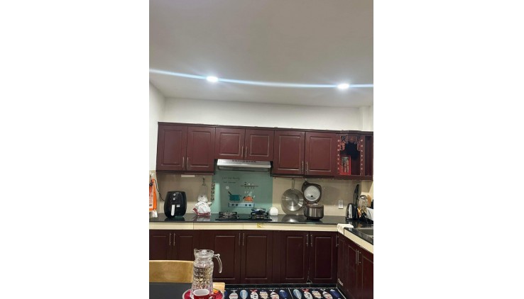 Bán nhà Cống Lỡ - Tân Bình 66m2 ngang 5,1M - 5 tầng -  6,5 tỷ