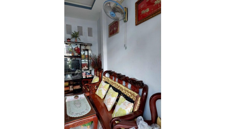 CHỈ 6.2 TỶ NGAY CẦU KÊNH NGANG SỐ 3 - MỄ CỐC - P15Q8 - CĂN GÓC 2MT - 3 TẦNG - 75.1M2