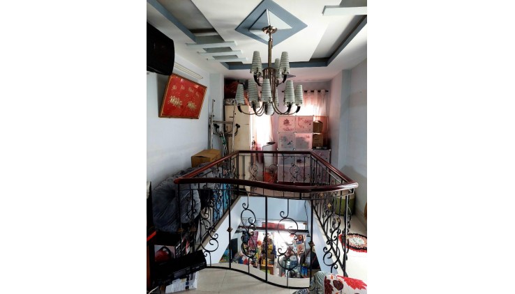 CHỈ 6.2 TỶ NGAY CẦU KÊNH NGANG SỐ 3 - MỄ CỐC - P15Q8 - CĂN GÓC 2MT - 3 TẦNG - 75.1M2