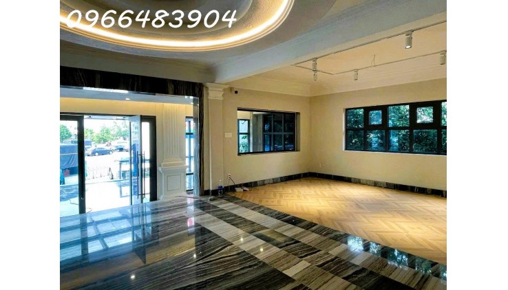 Cho thuê tòa nhà 1H1T2L 12*24m mặt tiền đường Kha Vạn Cân - Linh Đông