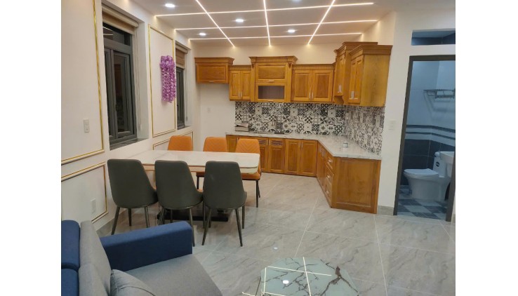 Căn Nhà 5 Tầng Mơ Ước - Vị Trí Vàng Võ Văn Ngân, Thủ Đức - Giá Hời 6.X Tỷ - 50m2 - SHR