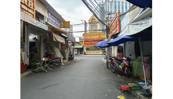 MẶT TIỀN  CHỢ NHỎ LÊ VĂN VIỆT - Q9, 86M2, 7.1TỶ.