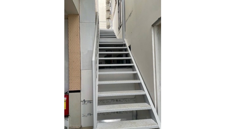 Mặt tiền hẻm 288 Dương Bá Trạc 17x39 573m2 chỉ 100 tỷ