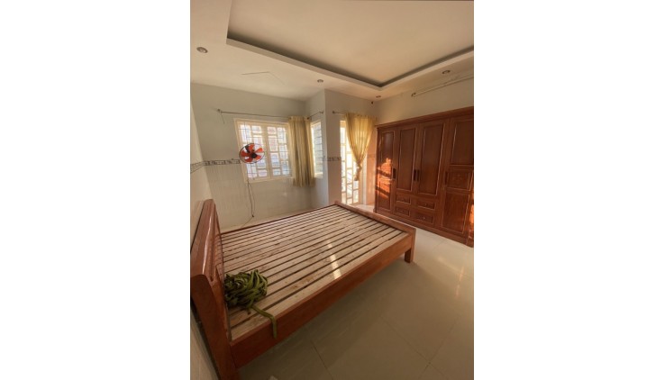 Chủ Ngộp Bank – Nhà 104m2 – Chỉ 5.9 Tỷ - Có Sẵn Dòng Tiền - Thới An, Quận 12.