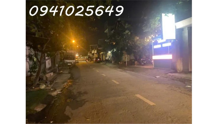 Bán căn nhà biệt thự 1 lầu 67m2, hẻm ô tô đường 160, Phường Tăng Nhơn Phú A, Thủ Đức, 6.2tỷ
