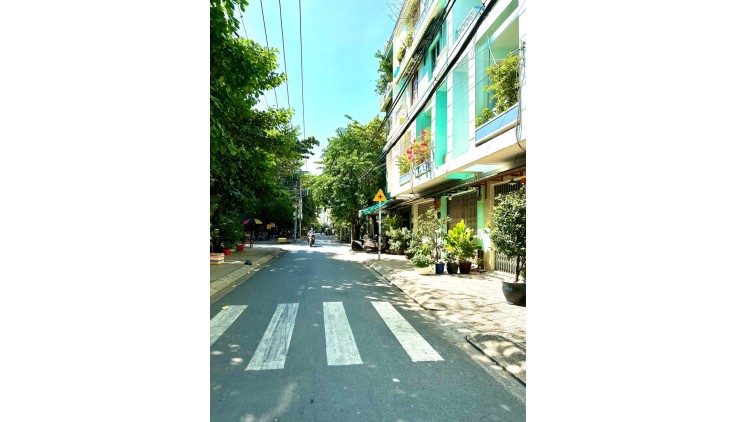 MẶT TIỀN NB GẦN ÂU CƠ Q TÂN PHÚ  4 TẦNG 64M2 HƠN 7 TỶ 5