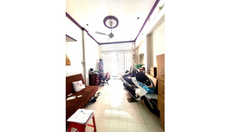 Bán nhà Trường Chinh P14 Tân Bình, HXH gần mặt tiền, 42m2, 2 tầng