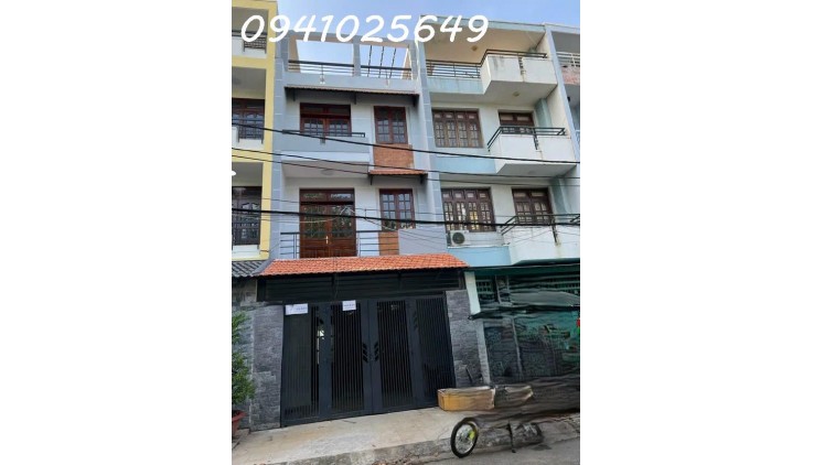 Bán căn nhà phố liền kề mặt tiền đường 23 Phường Linh Chiểu, Thủ Đức, 12.5 tỷ