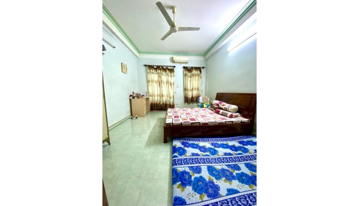 MẶT TIỀN NB GẦN ÂU CƠ Q TÂN PHÚ  4 TẦNG 64M2 HƠN 7 TỶ 5
