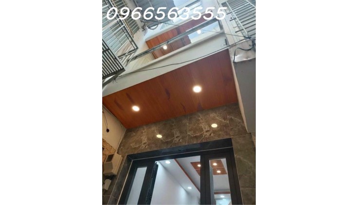 Bán nhà đường số - Quận 4 - DTSD 38m2 - GIá bán 2 tỷ tl