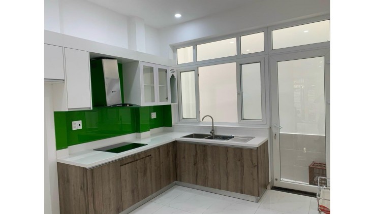 Bán nhà Linh Xuân - HXH 77M2 - Giá tốt 1,95 Tỷ, Đầu tư Sinh Lời Cao