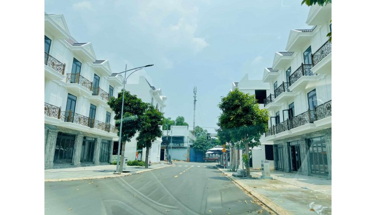 Bán đất đầu tư vành đai 2 Thủ Đức Hồ Chí Minh đường 13m 100m2 chỉ 75 triệu /m2