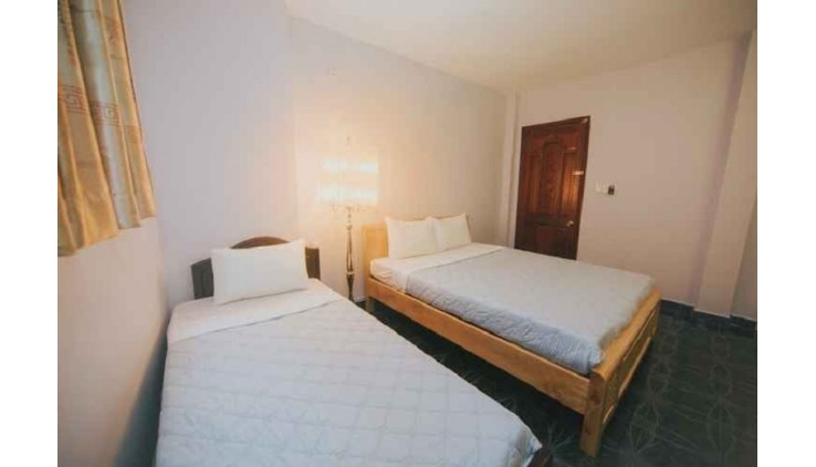Bán khách sạn mặt tiền Đỗ Quang Đẩu, Phạm Ngũ Lão, Q1, 140m2, 5 tầng, Ngang 8m