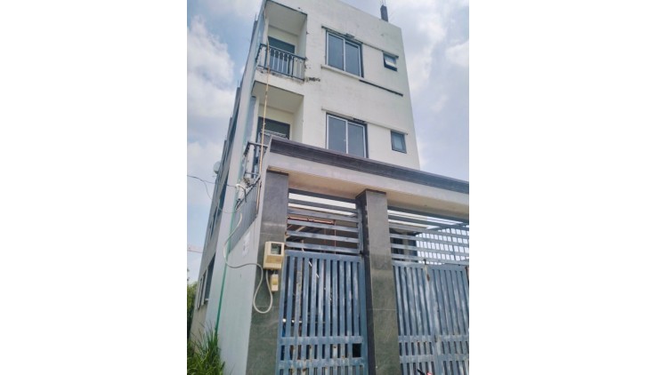 Bán nhà Lò Lu Trường Thạnh  Quận 9 , HXH, 100m2* 3 Tầng, giá chỉ 5.2 Tỷ TL