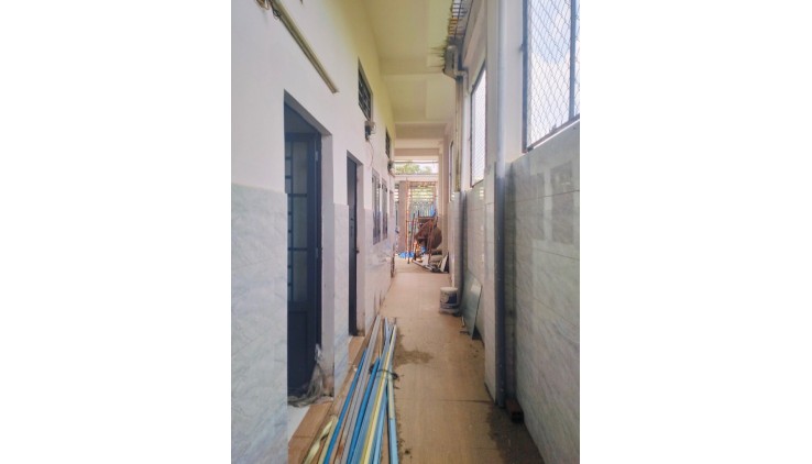 Bán nhà Lò Lu Trường Thạnh  Quận 9 , HXH, 100m2* 3 Tầng, giá chỉ 5.2 Tỷ TL