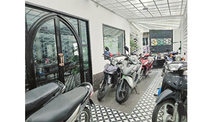 Bán nhà Lê Văn Việt, Tăng Nhơn Phú A , Quận 9, HXH, 173m2 * 2 Tầng, Ngang hiếm 7.5m, giá chỉ 12 Tỷ TL