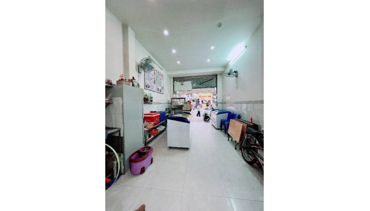Mặt tiền Phạm Thế Hiển - Nguyễn Tri Phương 4x18 chỉ 16 tỷ