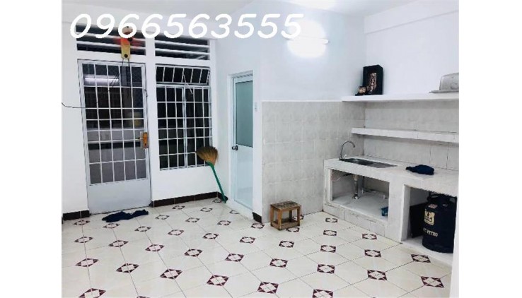 Bán căn hộ chung cư Phường 3 - Quận 4- 44m2- 2 tỷ tl