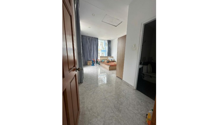 Mặt tiên hẻm 109 Dương Bá Trạc 48m2 4 tầng chỉ 11 tỷ 3