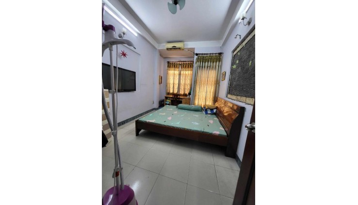 NHÀ MẶT TIỀN DƯƠNG BÁ TRẠC GIÁP Q1 - 3 TẦNG - KINH DOANH SẦM UẤT - NHINH 15TY