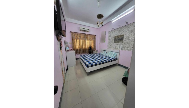 NHÀ MẶT TIỀN DƯƠNG BÁ TRẠC GIÁP Q1 - 3 TẦNG - KINH DOANH SẦM UẤT - NHINH 15TY
