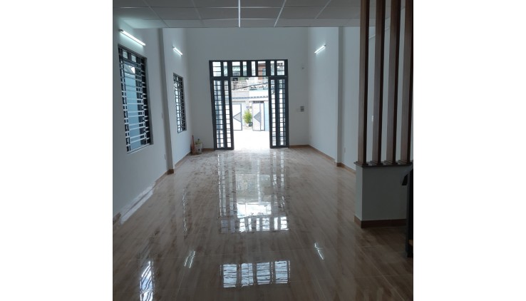 Cho Thuê Nhà nguyên căn Bình Trưng Tây Quận 2 chỉ 1.4 trịu.