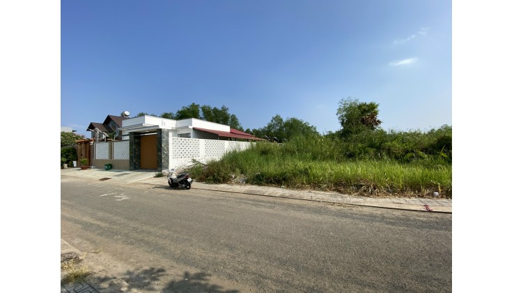 BÁN ĐẤT THỔ CƯ 2200M2, ĐỖ XUÂN HỢP, PHƯỚC LONG B, Q.9 - GIÁ HỜ 60 TỶ