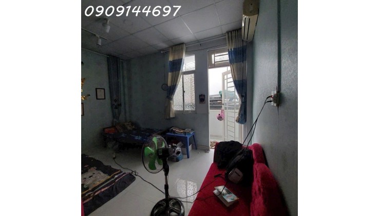 Nhà 2 tầng đường PHAN VĂN HỚN, phường TÂN THỚI NHẤT, Q12, dt 80m2 (4,3mx19m). Hẻm ôtô Giá 4,55Tỷ