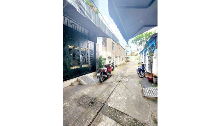 Nhà mới đón tết Đ số 6 BHH A giáp Tân Phú hẻm 6m thông xe hơi vào nhà 46m2,2Tầng Nhỉnh 4tỷ