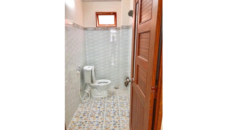 NHÀ BÌNH TÂN CẦN BÁN NHANH, GIÁ BAO SANG TÊN CÔNG CHỨNG MỚI SƠN SỬA SỔ HỒNG RIÊNG VAY NGÂN HÀNG ĐƯỢC ĐẾN 70%