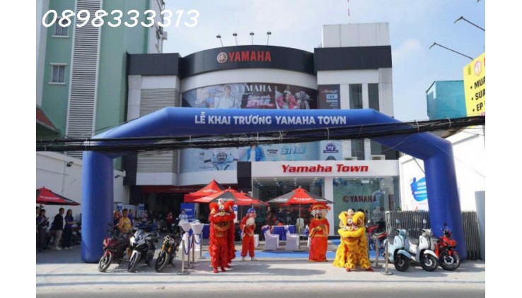 Bán nhà Mặt tiền KHỦNG 627 Cách Mạng Tháng Tám, Phường 15, Quận 10. 20 x 40. Yamaha thuê 800tr/tháng